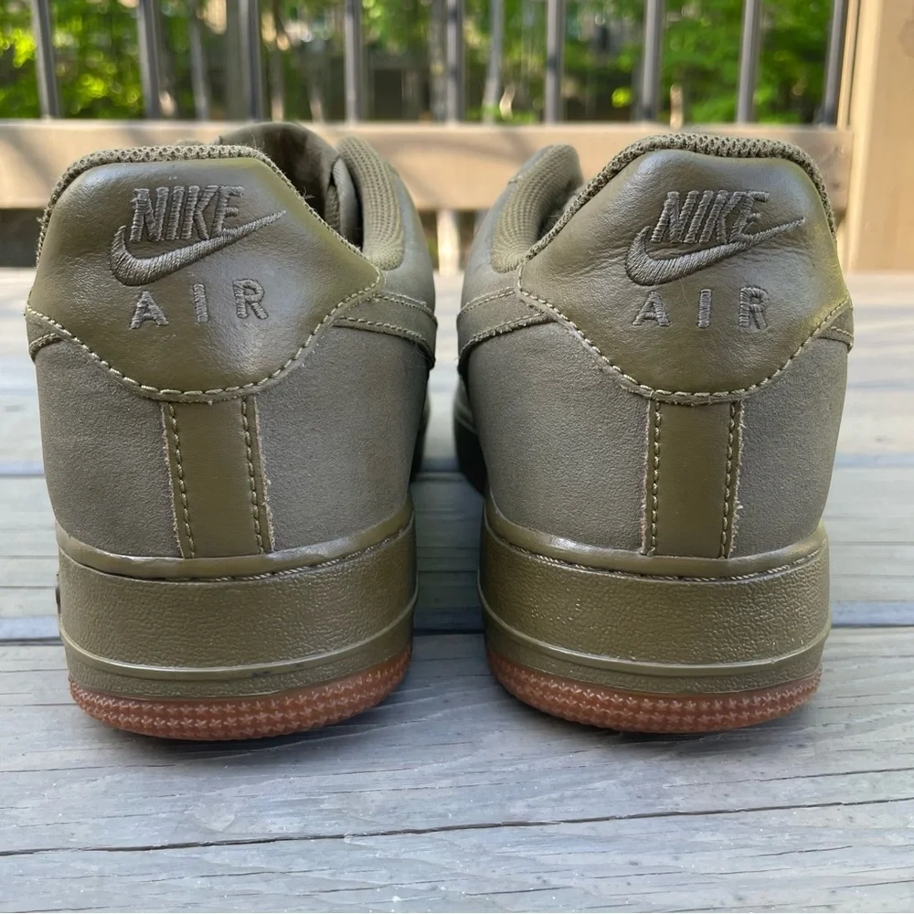 Nike Air Force AF1 82 Iguana low top shoes size 10
